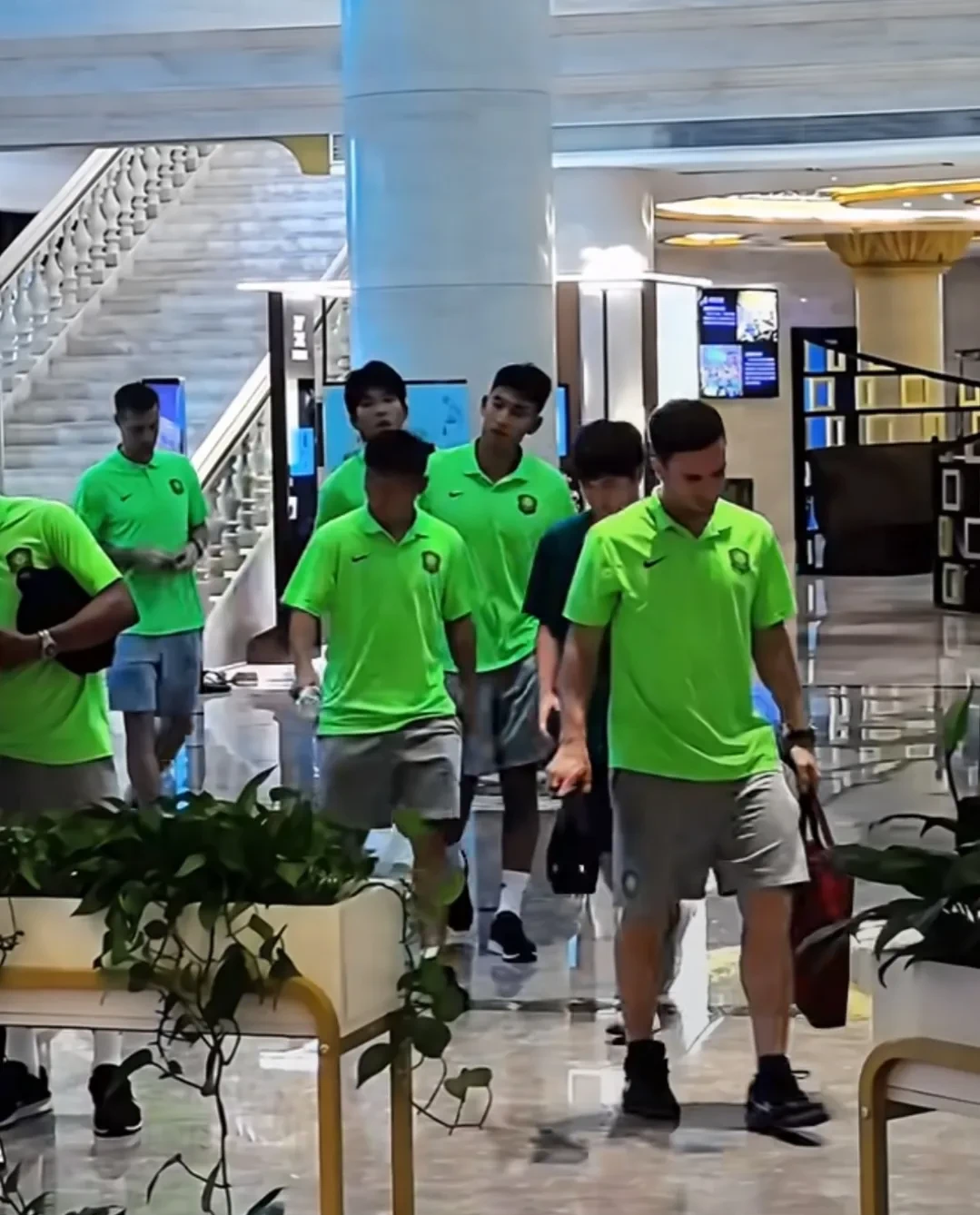 皇家社会发布备战花絮，关键时刻完成体检，CBA常规赛任务艰巨，球队文化再被提及的简单介绍