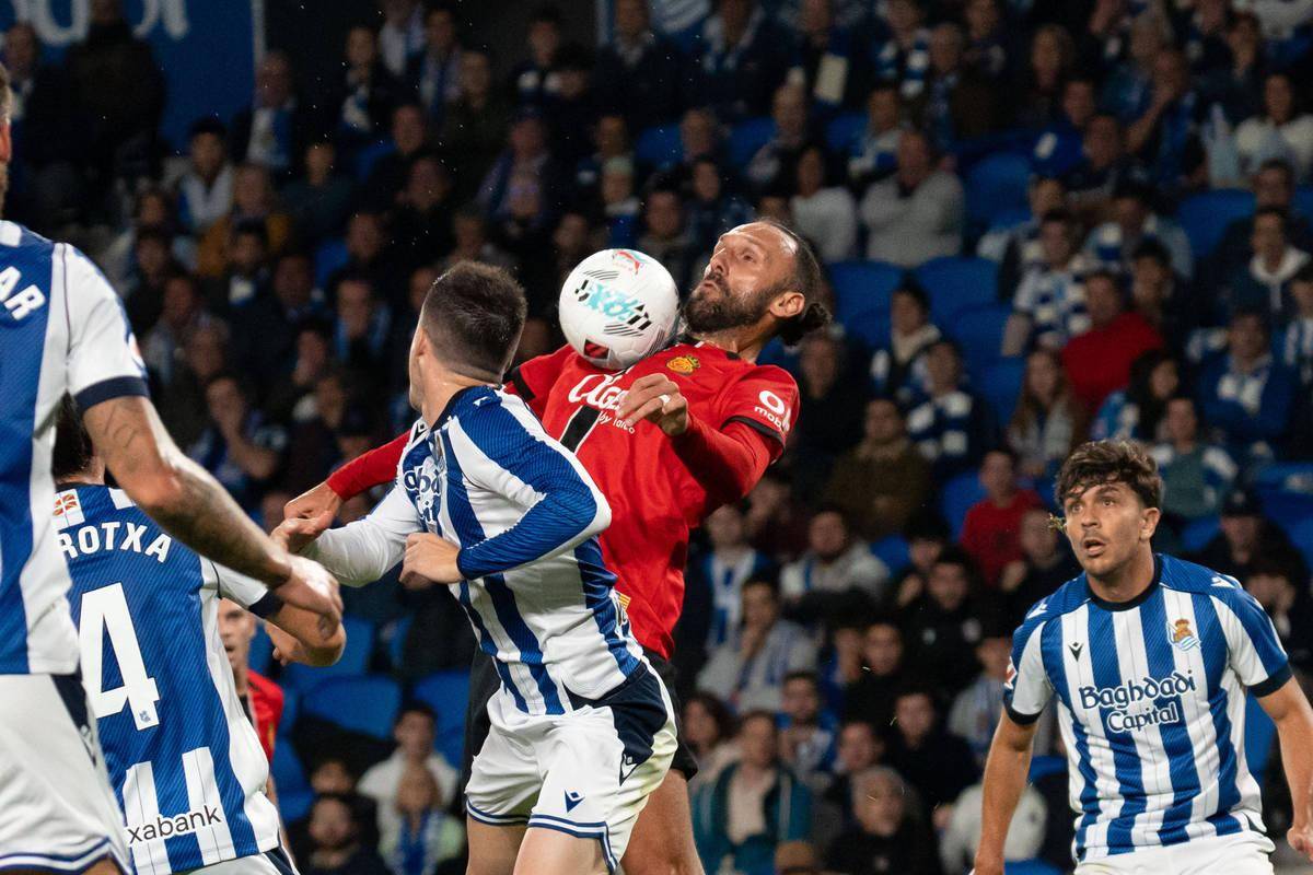 aiyouxi-关于赛地聚焦：荷甲转会期热度飙升，门兴格拉德巴赫止住颓势，质疑声仍在，赛季目标并未改变的信息-aiyouxi